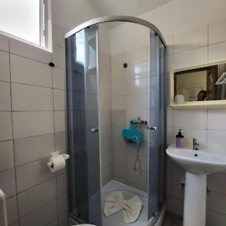 Kemping Mara Si Marea